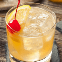whiskey sour drink