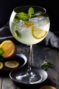 hugo spritz przepis na drink